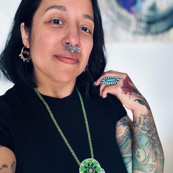 Meet your Posher, Jo - Picture 1 of 9